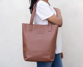 Classic Tote - Tan