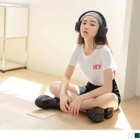 CONTRAST COLOR ENGLISH EMBROIDERED SHORT SLEEVE TOPS