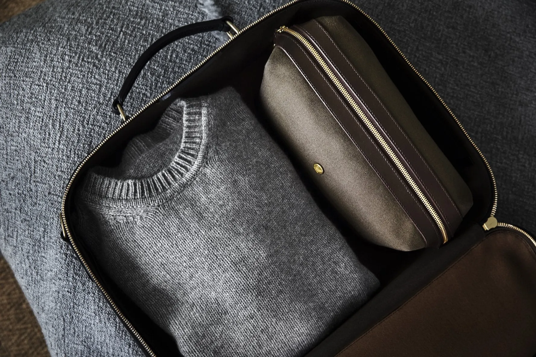 M/S Washbag – Army/Cuoio