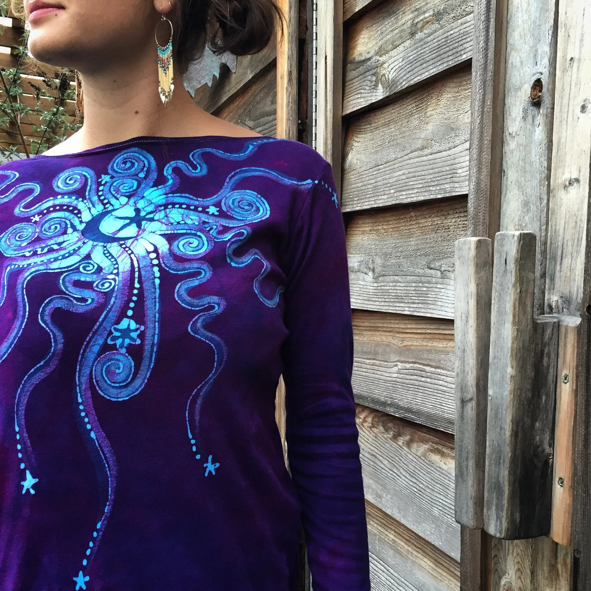 Purple and Turquoise Center Star Long Sleeve Batik Top - Size Small