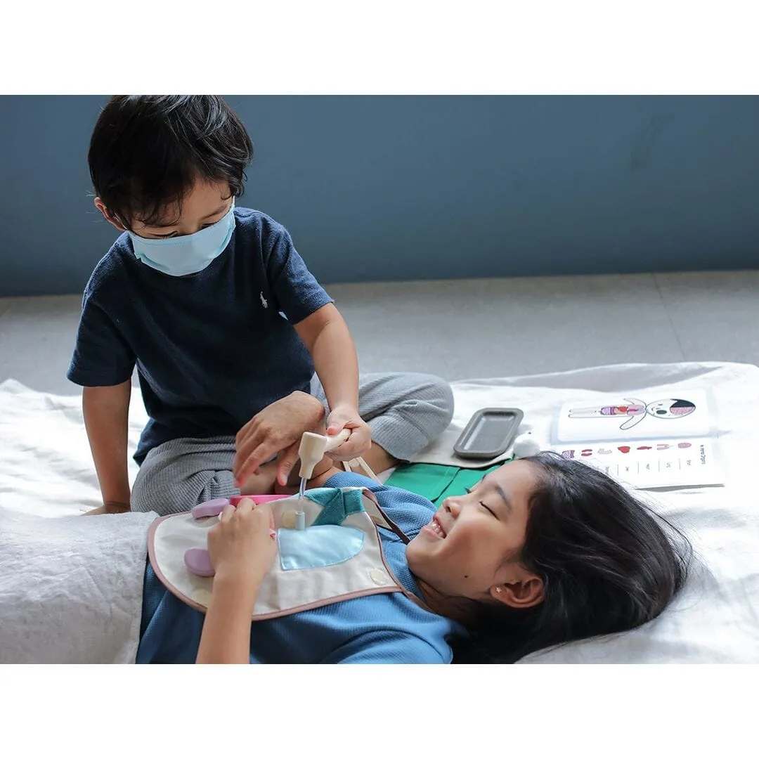 Surgeon Play Set
