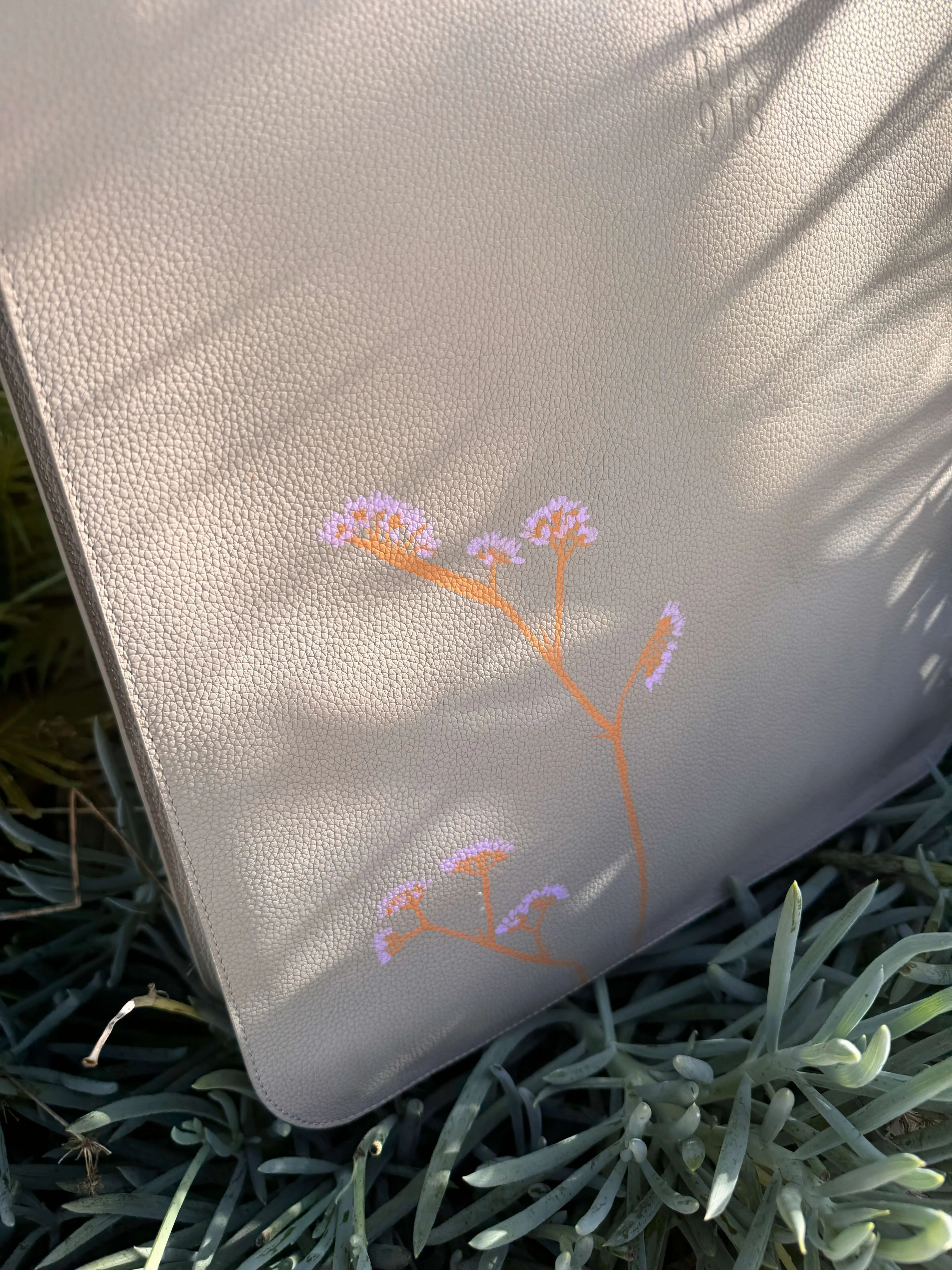 The 3L Sea Lavender Laptop Tote Bag