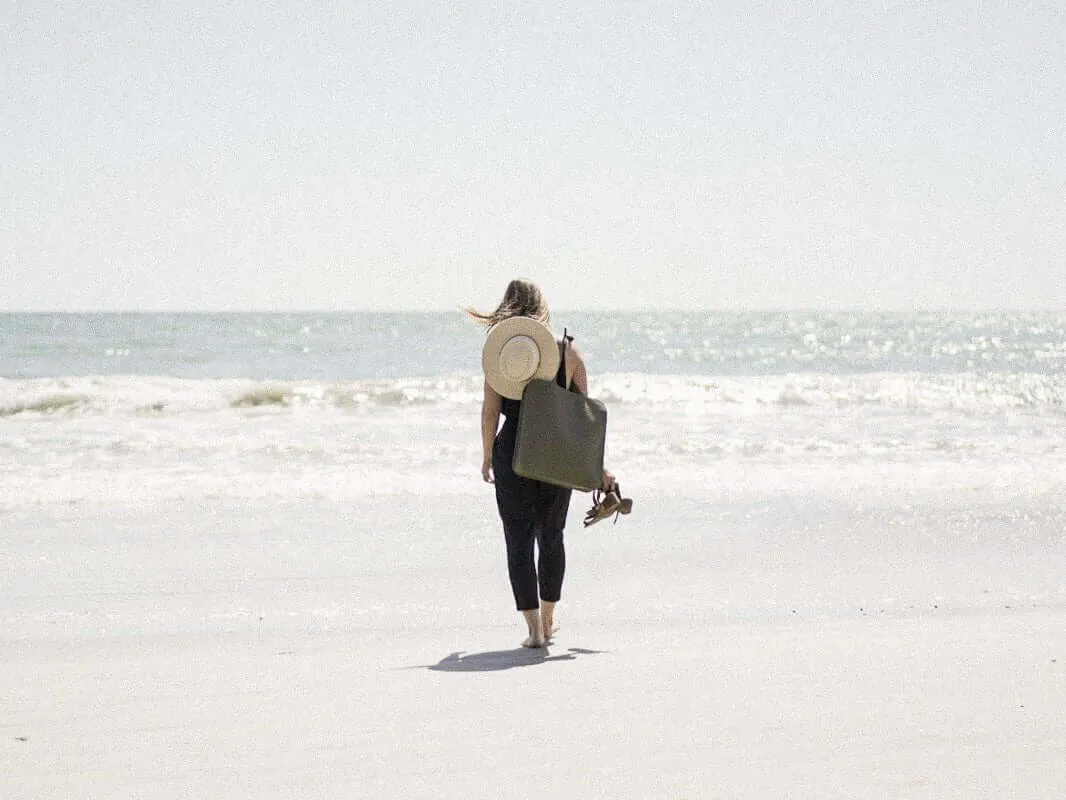 The 3L Sea Lavender Laptop Tote Bag